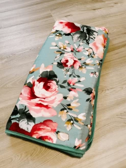 Muslin Quilts And Swaddles - Julia