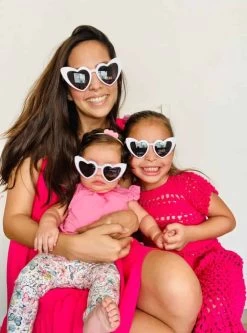 Lentes De Sol Modelo Corazón Para Adulto