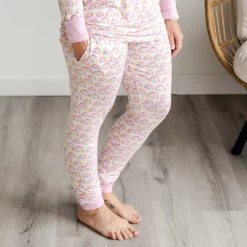 Pastel Rainbows Women's Bamboo Viscose Pajama Pants 7 Pastel Rainbows Women's Bamboo Viscose Pajama Pants -Umweltfreundlicher Windel Geschäft 8098