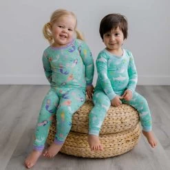 Shark Soiree Two-Piece Toddler/Kids Bamboo Viscose Pajama Set -Umweltfreundlicher Windel Geschäft 9533